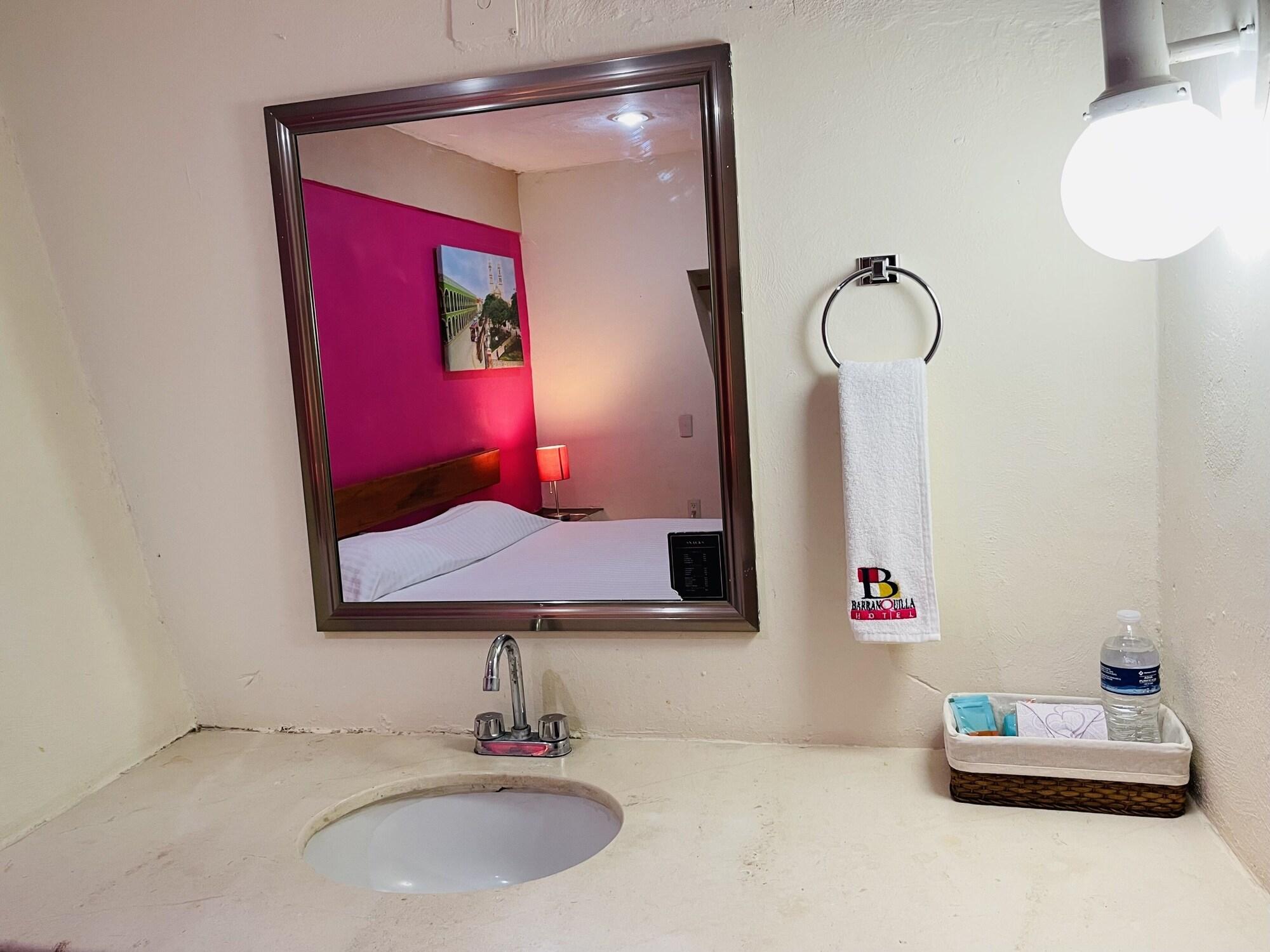 קמפצ'ה Hotel Barranquilla מראה חיצוני תמונה